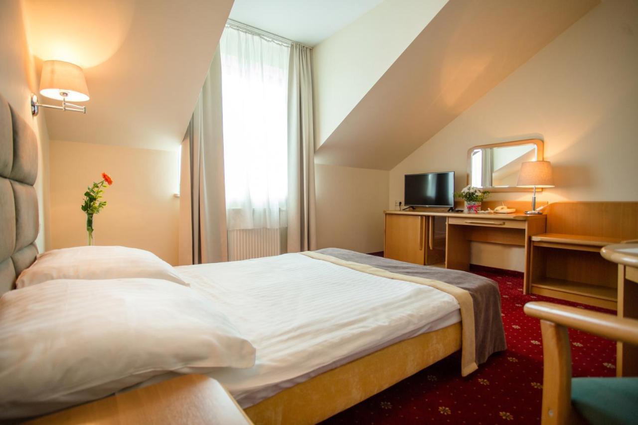 Hotel Orient Kraków Zewnętrze zdjęcie